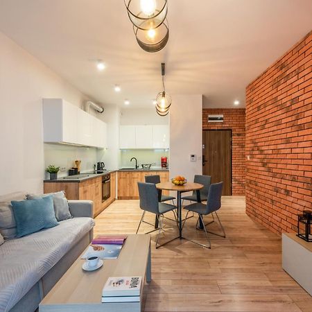 Marvels Place With Parking And Ac Krakow Exterior photo